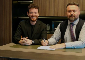 KTÜ DUİM Mezunlar Derneği, denizcilik camiası için dijital platform anlaşması imzaladı