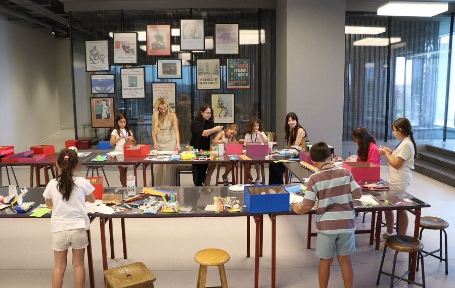Galataport İstanbul, ara tatilde çocuklara yaratıcı atölye ve etkinlikler sunuyor