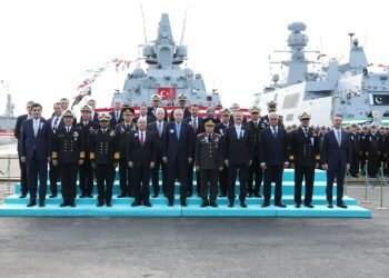 Deniz Platformlarının Hizmete Giriş, Bayrak Çekme ve İlk Sac Kesim Töreni düzenlendi