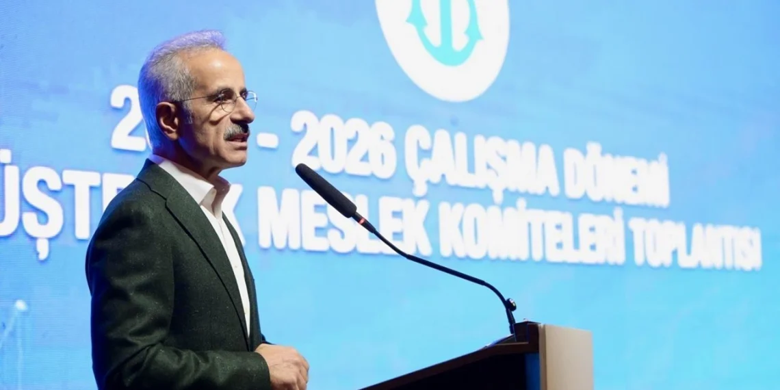 Uraloğlu: Yat ve tekne sektörü ihracatta 2 milyar doları aştı