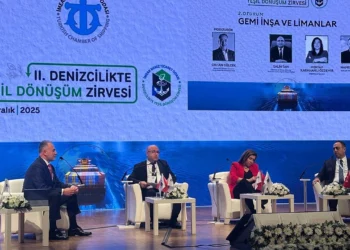 Gemi İnşa ve Limanlar panelinde yeşil dönüşüm masaya yatırıldı