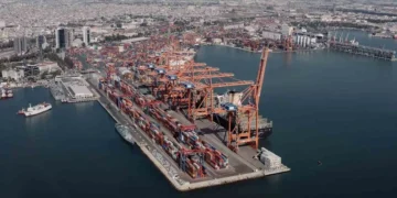 Aralık ayında limanlarda rekor: Yük elleçleme 49,8 milyon tona çıktı