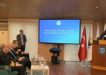 DTO’nun yılın ilk meclis toplantısına Oramiral Tatlıoğlu katıldı