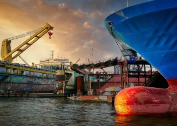 Özata Denizcilik’ten 3,7 milyon dolarlık gemi bakım sözleşmesi