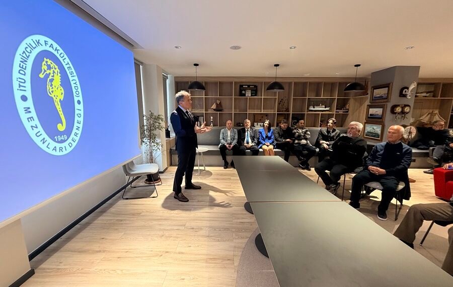 İTÜ DEFAMED mobil uygulaması mezunları dijital platformda buluşturuyor