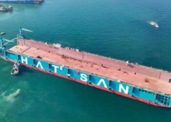 Hat-San’ın yeni yüzer havuzu Gazanfer Bilge hizmete girdi