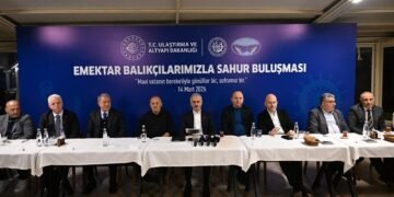 Bakan Uraloğlu Balıkçılarla Buluştu: Türkiye’ye 100’e Yakın Yeni Balıkçı Barınağı