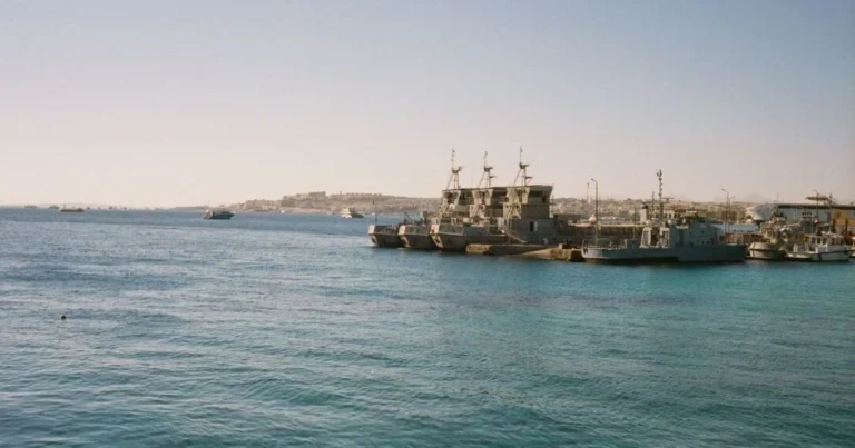 Hürmüz Boğazı’nda Yeni Dönem: İran Meclisi’nden Kritik “Geçiş Ücreti” Hamlesi