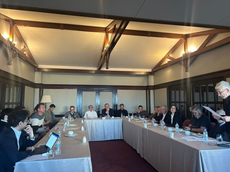 Türkiye Açıkdeniz Yarış Kulübü’nde Yeni Başkan Ahmet Eker Oldu