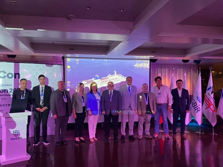 Denizcilik sektöründe satın alma süreçlerinde aktif rol alan profesyoneller ile tedarik zincirinin farklı halkalarını bir araya getiren PerCon, üçüncü organizasyonunu tamamladı. Bu yıl program, kruvaziyer konseptiyle kurgulandı ve Rodos rotasını kapsayan bir akışta gerçekleşti.