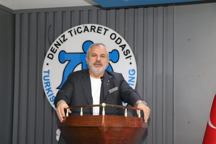 İMEAK DTO Aliağa Şubesi’nin Nisan ayı olağan meclis toplantısı, Meclis Başkanı İsmail Önal başkanlığında gerçekleştirildi. Toplantıya Yönetim Kurulu Başkanı Adem Şimşek ve şube meclis üyeleri katıldı.