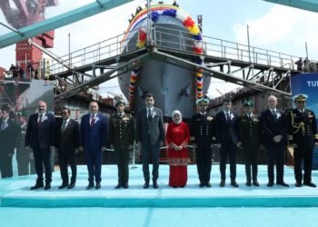 STM, Malezya Korvet Projesi’nde İlk Gemiyi Denize İndirdi