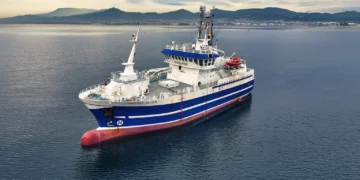 Vestliner Dönüşüm Projesinde Önemli Aşama Tamamlandı Norse Shipyard Gemiyi Suya İndirdi