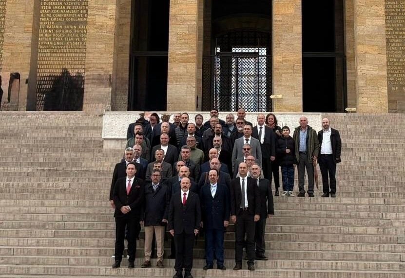 İTÜ YDO 1992 Girişlilerden Anıtkabir’e Anlamlı Ziyaret