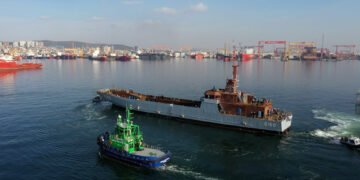 Anadolu Tersanesi Yeni Tip Çıkarma Gemisi Ç-160’ı Deniz Kuvvetleri’ne Teslim Etti