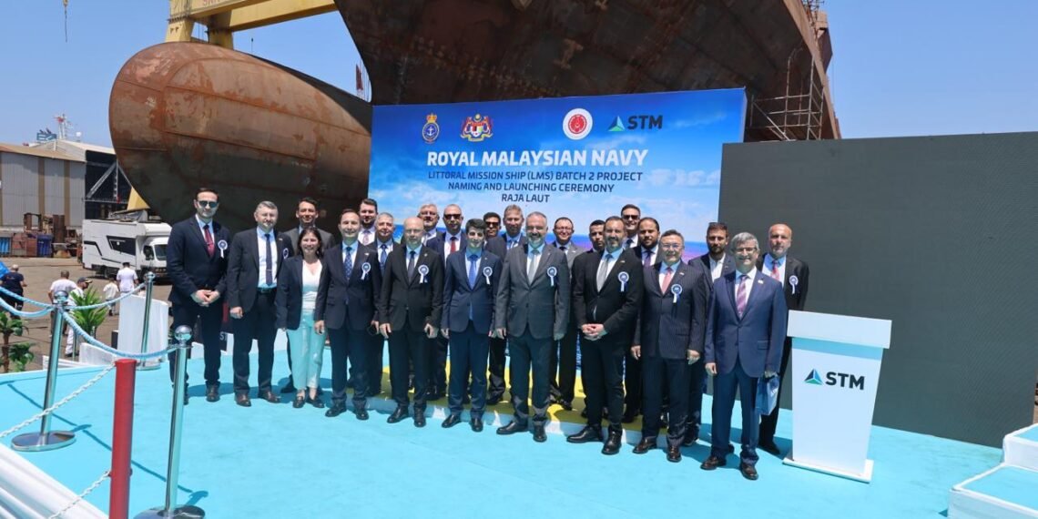 STM, Malezya Kraliyet Donanması’nın İkinci Korveti Raja Laut’u Denize İndirdi