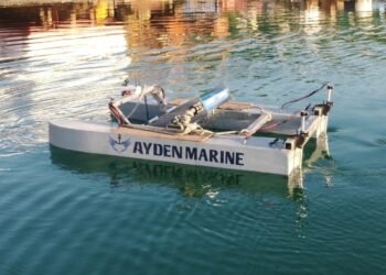 Ayden Marine’in ”İnsansız Temizlik Teknesi” suda test edildi