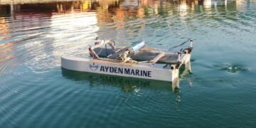 Ayden Marine’in ”İnsansız Temizlik Teknesi” suda test edildi
