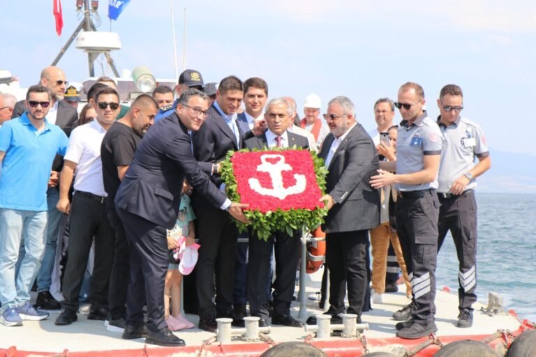 100. Yılda Aliağa’da Coşkulu Kabotaj Bayramı Kutlaması