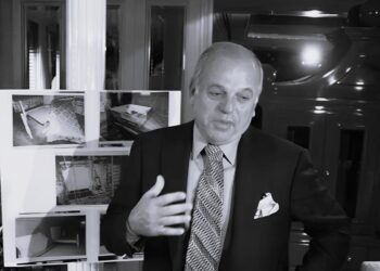 Türk Denizciliğinin Önemli İsmi Kahraman Sadıkoğlu Vefat Etti