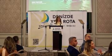 Şadan Kaptanoğlu “Denizde Yeni Rota” manifestosunu açıkladı