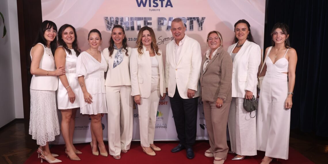 WISTA Türkiye’nin White Party gecesinde burs fonu için denizcilik sektörü buluştu