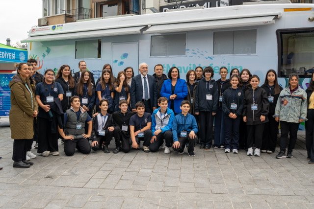 Mavi Nefes Eğitim Otobüsü altıncı yılında Sarıyer’de