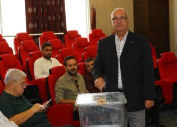 İMEAK DTO İskenderun Şubesi’nde başkanlık görevine Mehmet Kemal Kutlu seçildi