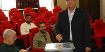 İMEAK DTO İskenderun Şubesi’nde başkanlık görevine Mehmet Kemal Kutlu seçildi