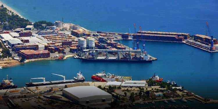 ANTALYA LİMANI’NIN İŞLETMESİ Q TERMİNALS’E GEÇTİ