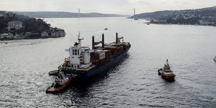 BOĞAZLARDAN 9 AYDA 60 BİNE YAKIN GEMİ GEÇTİ