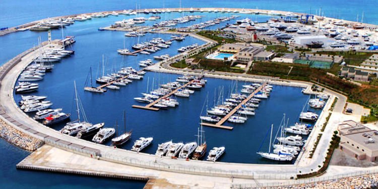 YENİ FOÇA YAT LİMANI İHALESİ ERTELENDİ