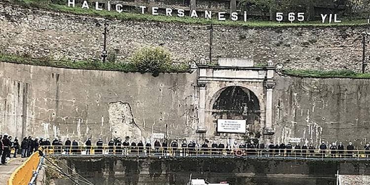 HALİÇ TERSANESİ 565. YAŞINDA
