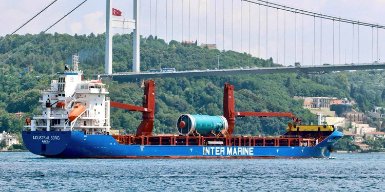 TÜRK BOĞAZLARI DENİZ TRAFİĞİ YÖNETMELİĞİ’NDE DEĞİŞİKLİĞE GİDİLDİ