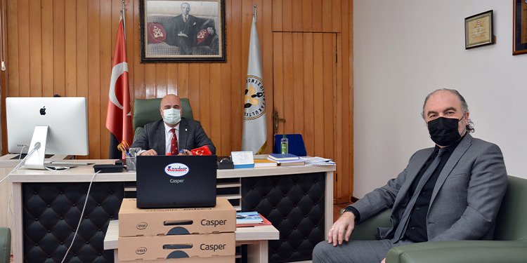 KOSDER’DEN DENİZCİLİK ÖĞRENCİLERİNE DESTEK