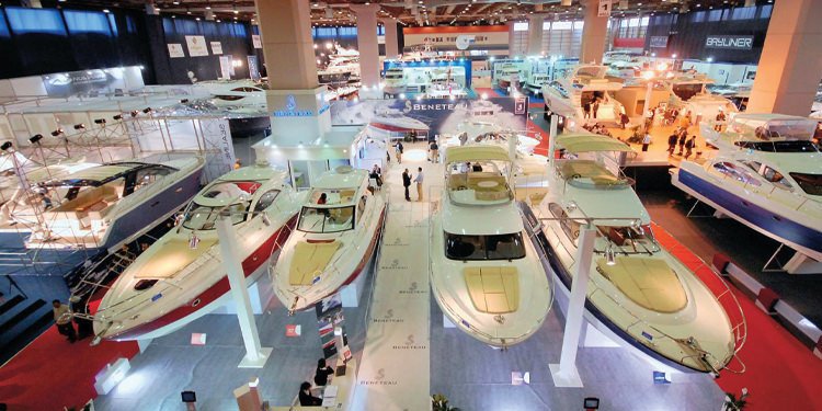CNR AVRASYA BOAT SHOW, MART AYINA ERTELENDİ