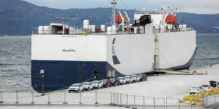 OYAK’IN OTOMOTİV ODAKLI RO-RO LİMANINA İLK SEFER GERÇEKLEŞTİ