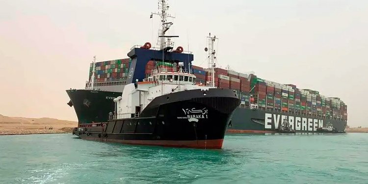 SÜVEYŞ KANAL İDARESİ 5 YENİ RÖMORKÖR ALIYOR