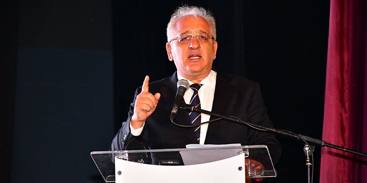 ”DENİZCİLİK, TÜRKİYE’NİN DIŞ TİCARET AÇIĞINI BİTİREBİLİR”