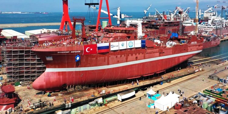 SHIP AND YACHT EXPORTS INCREASED BY 399 PERCENT IN OCTOBER
