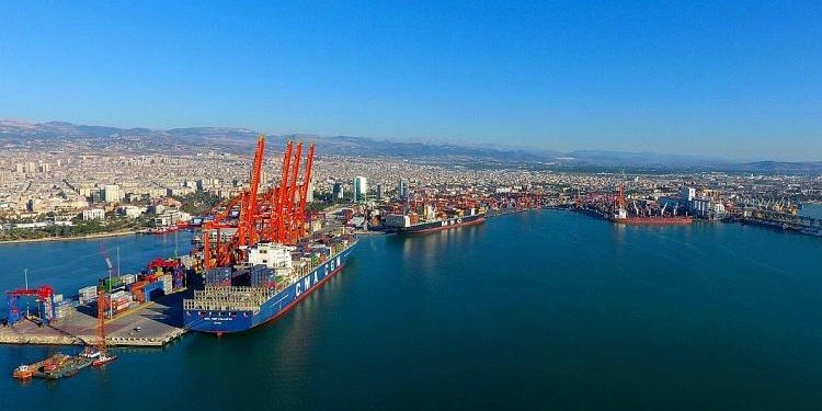 LİMANLARIN İŞLETME İZİN SÜRELERİ YASA TEKLİFİNDEN ÇIKARILDI