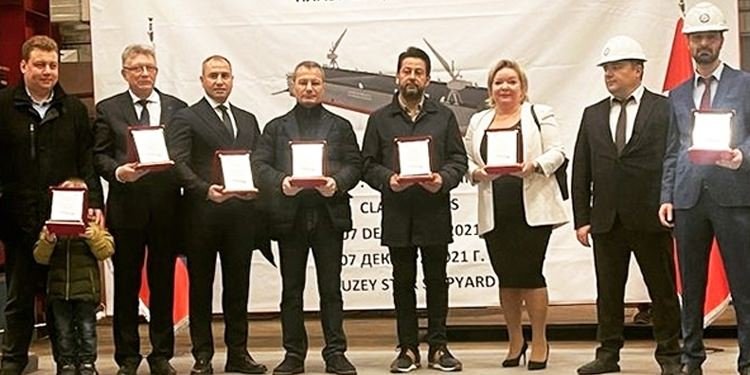 KUZEY STAR, RUSYA’NIN NÜKLEER BUZKIRANLARI İÇİN HAVUZ İNŞASINA BAŞLADI
