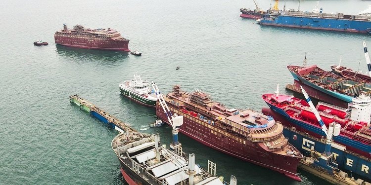 TERSAN SHIPYARD SIMULTANEOUSLY LAUNCHES THREE VESSELS