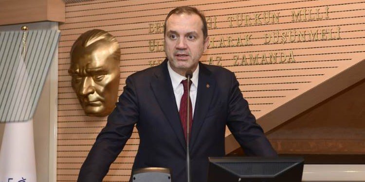 TAMER KIRAN: UKRAYNA VE RUSYA LİMANLARINDA 48 TÜRK GEMİSİ MEVCUT