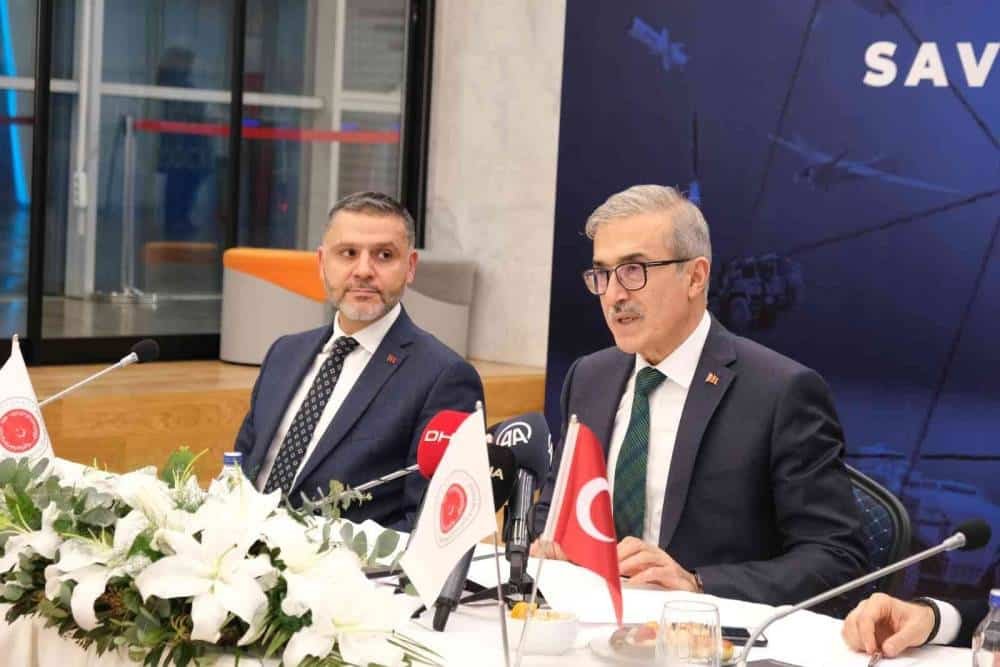 SAVUNMA SANAYİİ İHRACATI 2023 YILINDA 6 MİLYAR DOLARA ULAŞACAK