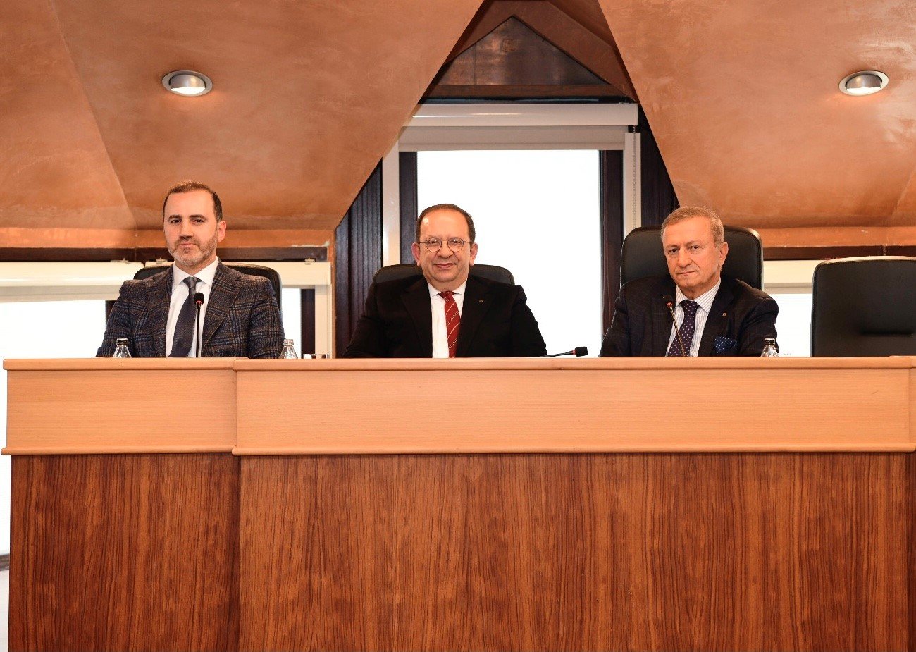 İMEAK DENİZ TİCARET ODASI ŞUBAT AYI MECLİS TOPLANTISI YAPILDI
