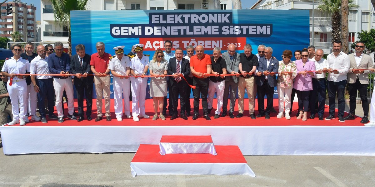 TÜRKİYE’NİN İLK ‘ELEKTRONİK GEMİ DENETİM SİSTEMİ MERKEZİ’ AÇILDI