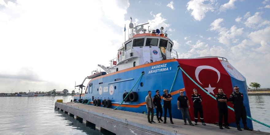 AKDENİZ ARAŞTIRMA 1 GEMİSİ, LÜBNAN’A UĞURLANDI