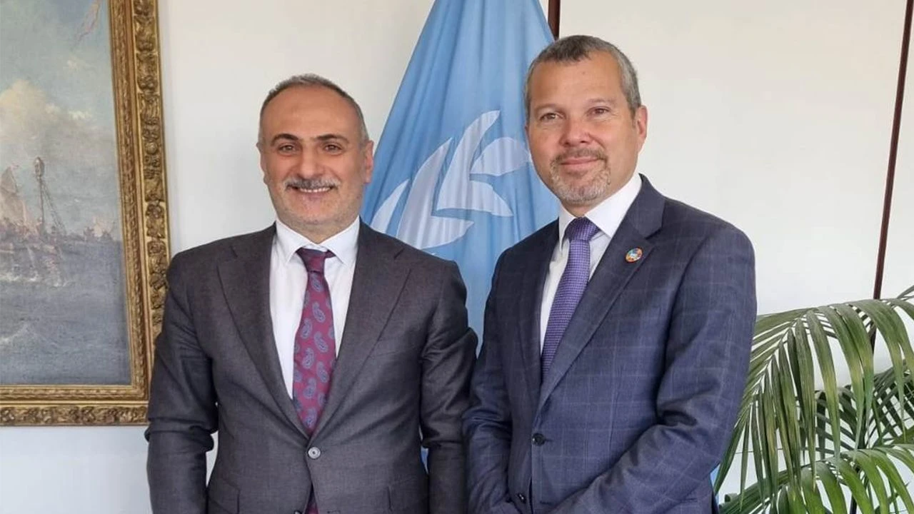 Ünal Baylan, IMO Genel Sekreteri Arsenio Dominguez ile Londra’da görüştü