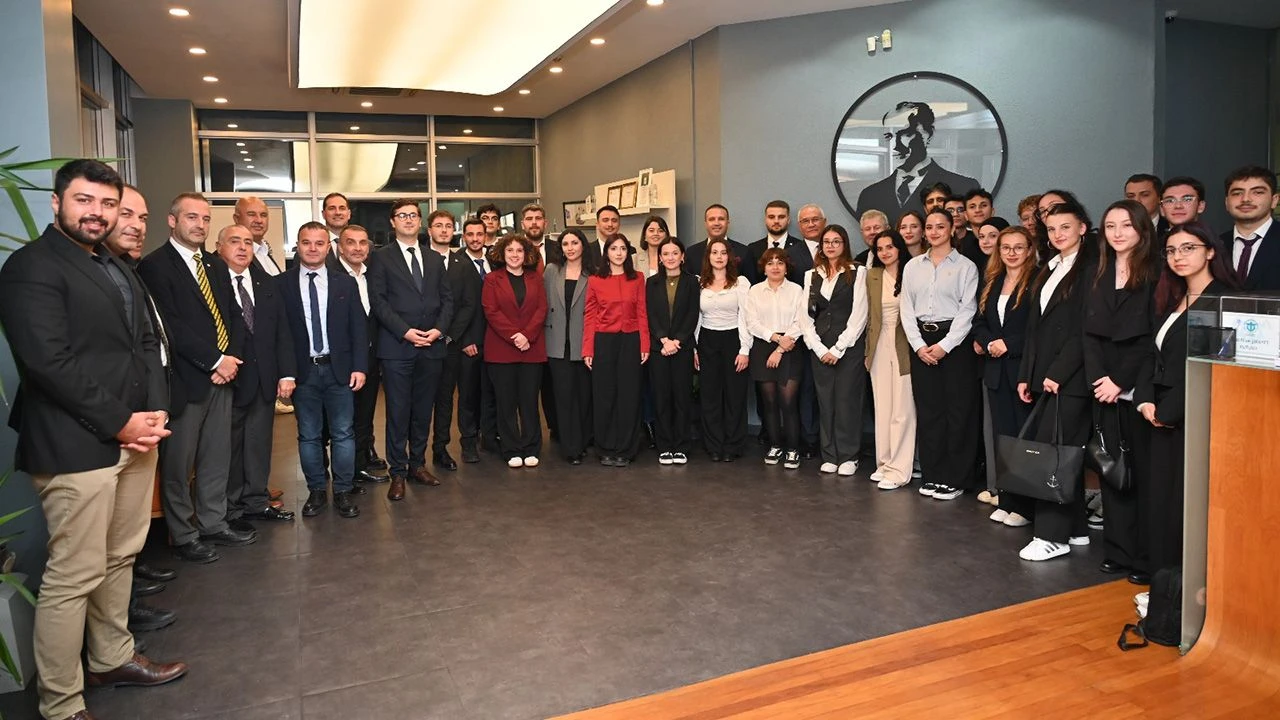 Yeşil dönüşüm gündemde: “Temiz Çevre Bir Gereklilik Değil, İnsani Haktır”